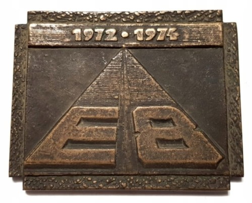 PROJEKTANTOM I BUDOWNICZYM POZNAŃ E8 1972-1974