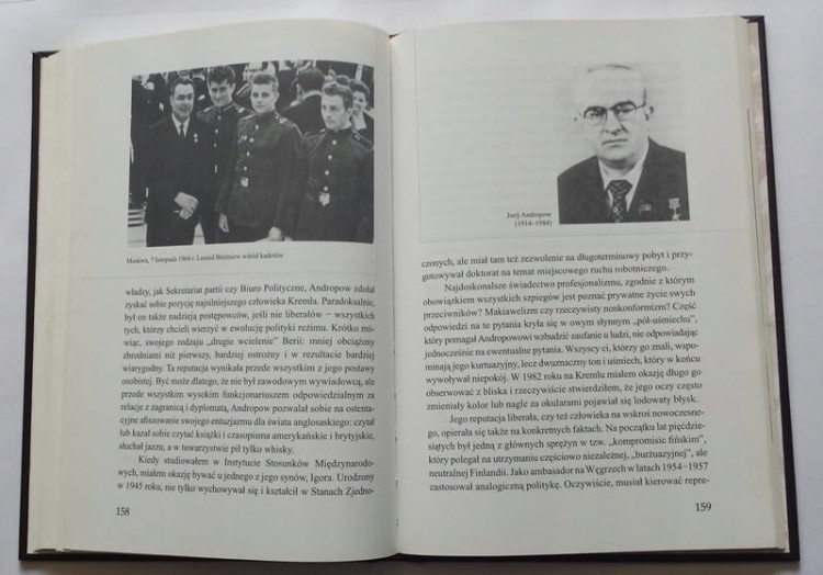 STARA KSIĄŻKA TAJEMNICA KREMLA V. FEDOROWSKI 2005