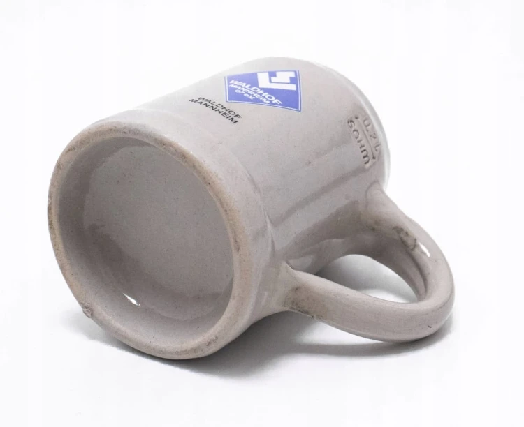 STARY CERAMICZNY KUFEL - PIWO HENNINGER, SV WALDHOF MANNHEIM, NIEMCY