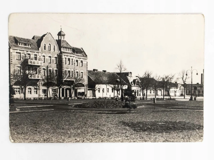 KRUSZWICA - FRAGMENT RYNKU 1966