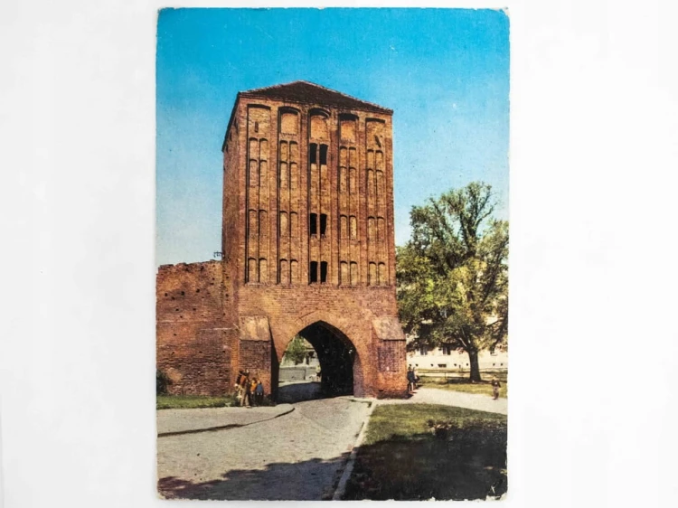 SŁUPSK - GOTYCKA BRAMA MŁYŃSKA 1974
