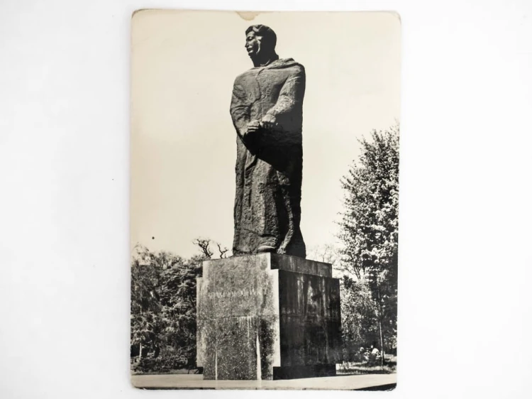 POZNAŃ - POMNIK ADAMA MICKIEWICZA 1967