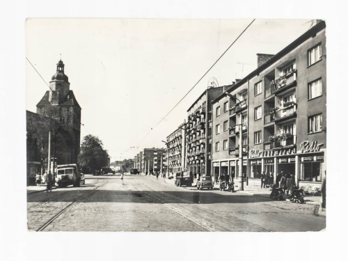 GORZÓW WIELKOPOLSKI - UL. GENERAŁA WŁADYSŁAWA SIKORSKIEGO LATA 60.