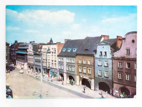 GLIWICE - FRAGMENT RYNKU RESTAURACJA POD ARKADAMI 1970