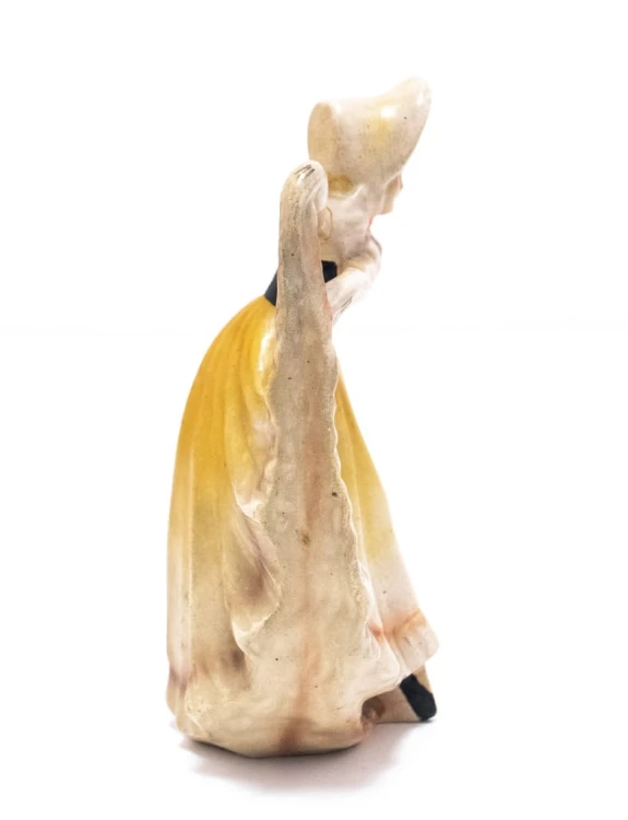 STARA FIGURKA TANCERKA
