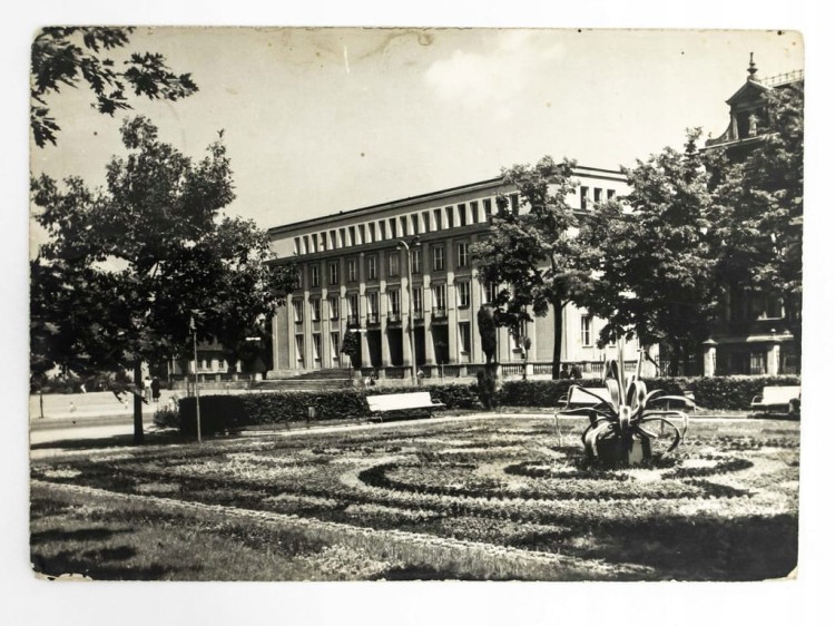 ZIELONA GÓRA - SIEDZIBA KOMITETU WOJEWÓDZKIEGO PZPR 1962