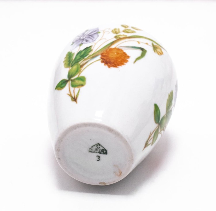 STARY PORCELANOWY WAZONIK CHODZIEŻ