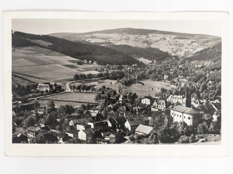 DUSZNIKI-ZDRÓJ - PANORAMA KOŚCIÓŁ ŚW. PIOTRA I PAWŁA 1953 PRL CEGIEŁKA SFOS