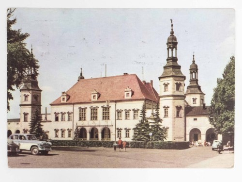 KIELCE - SIEDZIBA WOJEWÓDZKIEJ RADY NARODOWEJ W PAŁACU BISKUPIM 1964