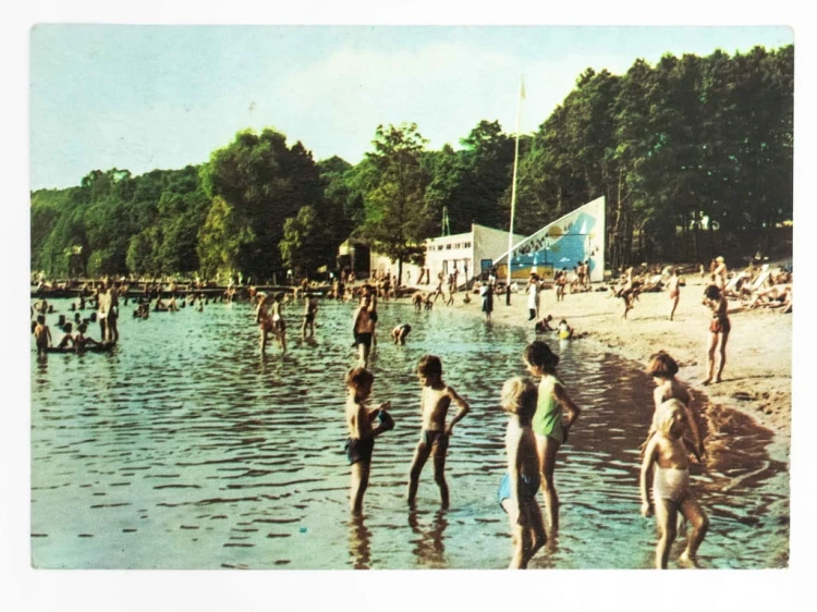 SIERAKÓW - OŚRODEK WYPOCZYNKOWY NAD JEZIOREM 1971