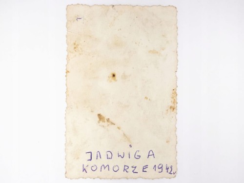 STARA FOTOGRAFIA - DZIEWCZYNKA I KOMUNIA ŚWIĘTA KOMORZE POD JAROCINEM 1942