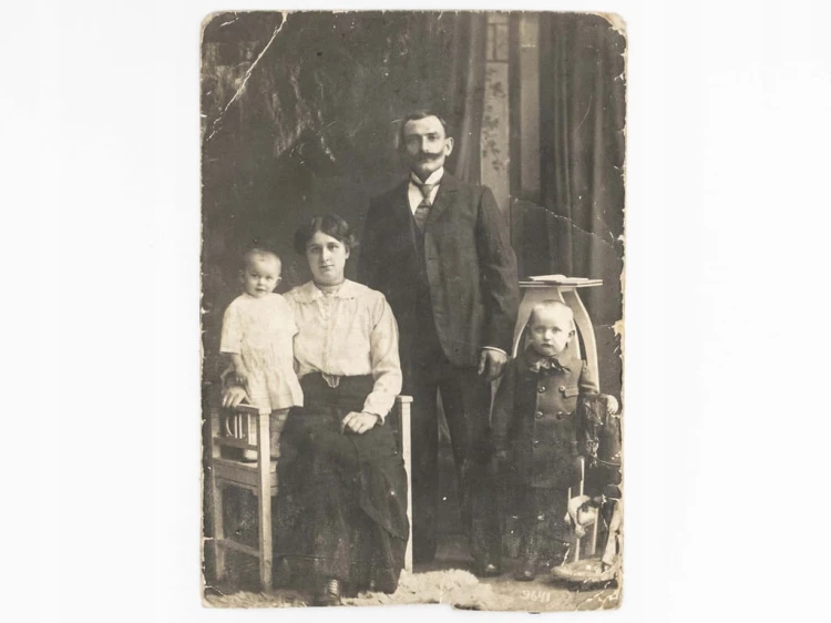 STARA FOTOGRAFIA - ZDJĘCIE RODZINNE POZNAŃ 1916
