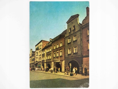 GLIWICE - FRAGMENT RYNKU RESTAURACJA POD ARKADAMI 1971 PRL