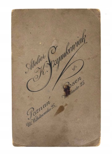 STARA FOTOGRAFIA - KOBIETY W SUKNIACH, ATELIER SZYMKOWIAK, POZNAŃ