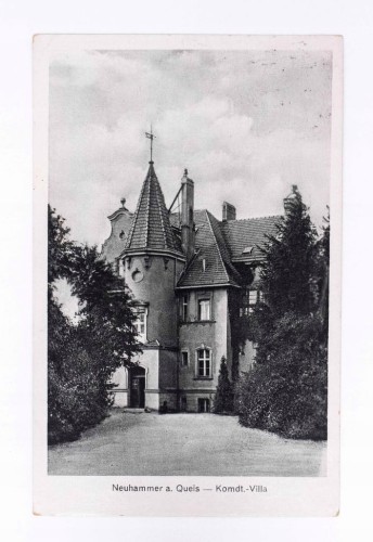 ŚWIĘTOSZÓW - POLIGON, WILLA KOMENDANTA l. 30