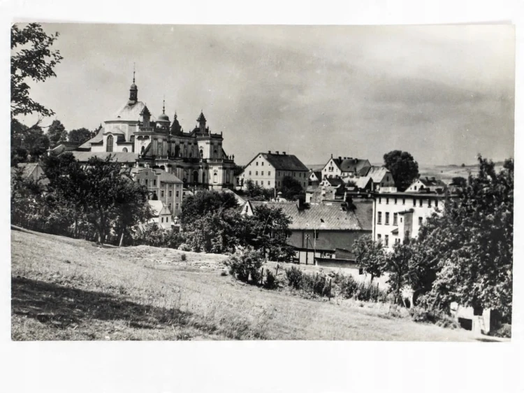 WAMBIERZYCE - PANORAMA MIASTA Z WIDOKIEM NA BAZYLIKĘ LATA 60. PRL