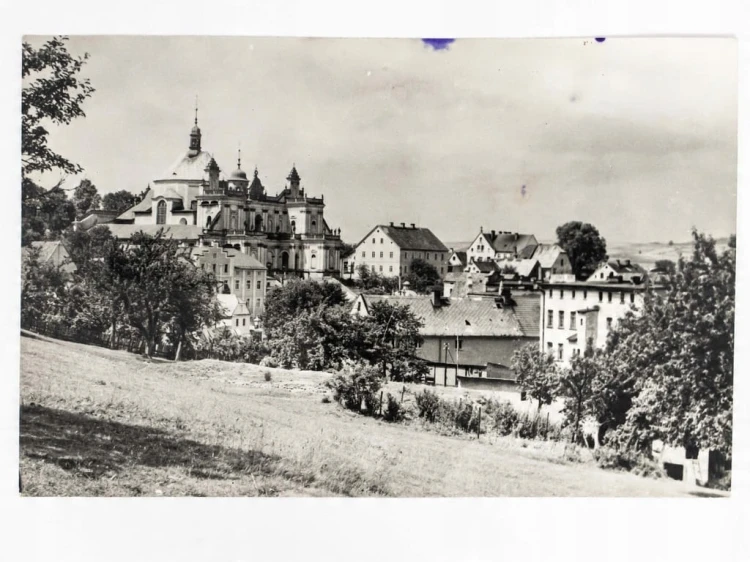 WAMBIERZYCE - PANORAMA MIASTA Z WIDOKIEM NA BAZYLIKĘ LATA 60. PRL