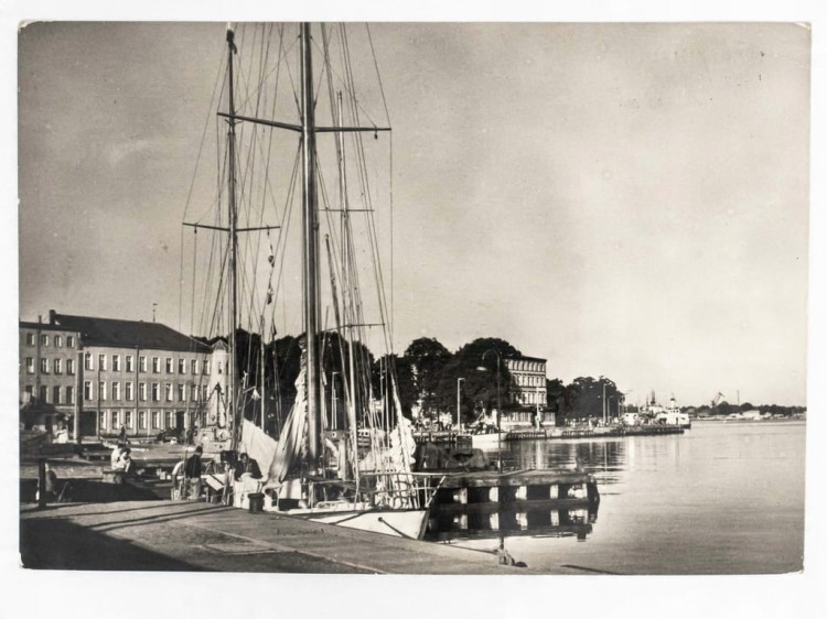 ŚWINOUJŚCIE - PORT MORSKI LATA 60. / 70. PRL