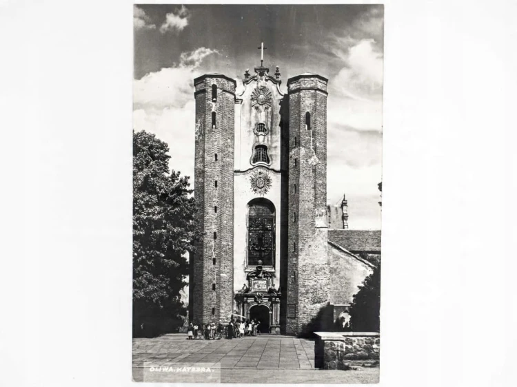 GDAŃSK - ARCHIKATEDRA OLIWSKA LATA 50. / 60. PRL