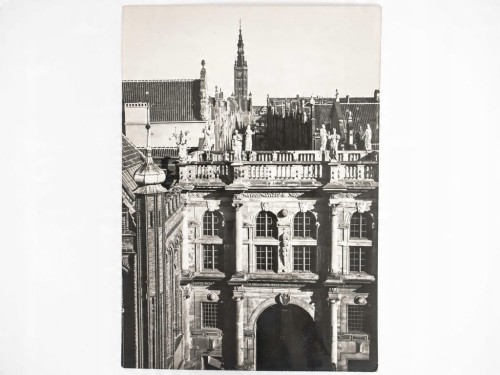 GDAŃSK - ZŁOTA BRAMA Z WIDOKIEM NA WIEŻĘ RATUSZOWĄ 1963 PRL
