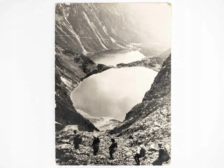 TATRY - CZARNY STAW I MORSKIE OKO, WIDOK ZE ŚCIEŻKI NA RYSY PRL