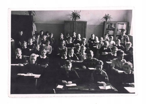 STARA FOTOGRAFIA - SZKOŁA PODSTAWOWA NR 33, POZNAŃ ?