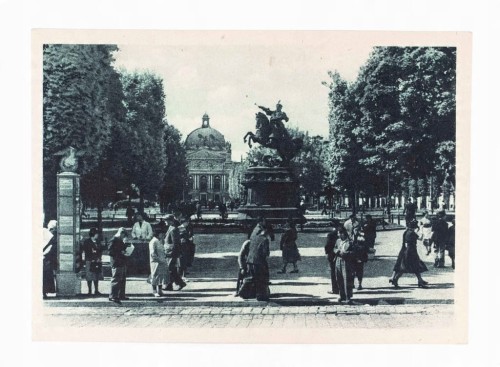 LWÓW - POMNIK SOBIESKIEGO, PLAC HITLERA, OKUPACJA l. 40