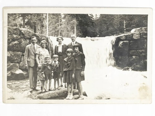 FOTOGRAFIA - ZDJĘCIE RODZINNE FOT. STEFAN KOZYRA ZAKOPANE LATA 30. / 40.