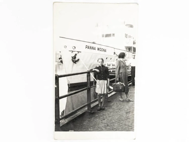 FOTOGRAFIA - STATEK PASAŻERSKI PAROWIEC SS PANNA WODNA LATA 50. / 60. PRL
