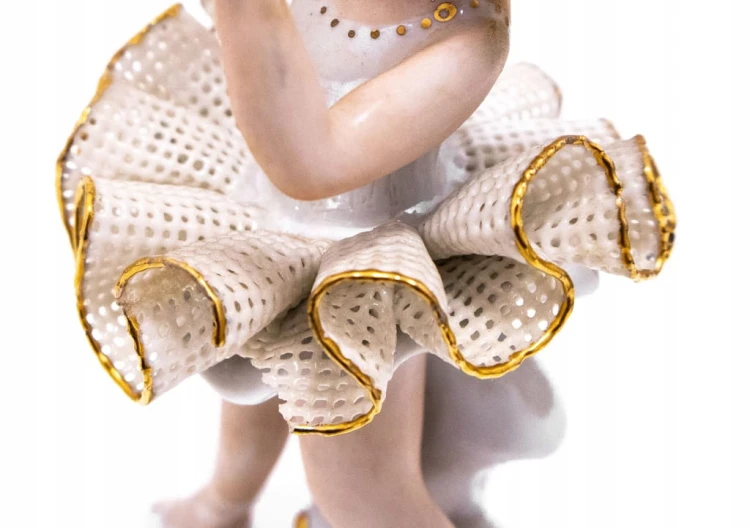 STARA PORCELANOWA FIGURKA TANCERKA / BALETNICA, APULUM RUMUNIA