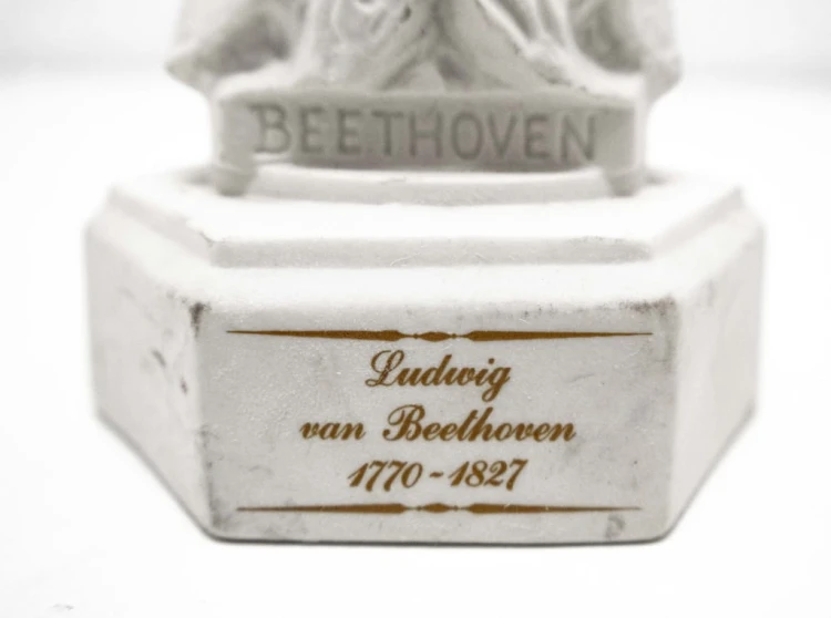 STARA FIGURKA BISKWIT - LUDWIG VAN BEETHOVEN, GOEBEL