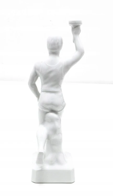 STARA PORCELANOWA FIGURKA - OLIMPIJCZYK, IGRZYSKA OLIMPIJSKIE 1936 BERLIN