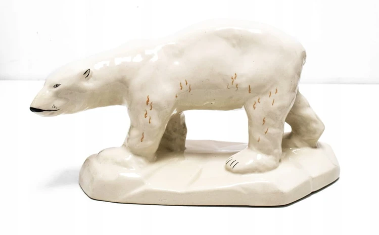 STARA PORCELANOWA FIGURKA - NIEDŹWIEDŹ POLARNY, CHODZIEŻ