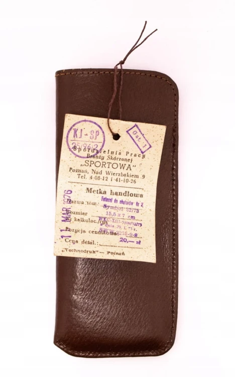 STARY FUTERAŁ NA OKULARY BRANŻA SKÓRZANA SPORTOWA, POZNAŃ 1973