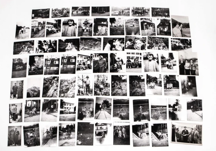 ZESTAW STARYCH FOTOGRAFII RODZINNYCH - TATRY, BIESZCZADY l. 60/70 PRL