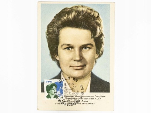 POCZTÓWKA - PIERW KOBIETA W KOSMOSIE WALENTINA TIERIESZKOWA BERLIN 1963 NRD
