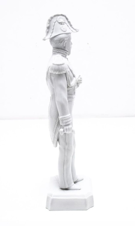 STARA PORCELANOWA FIGURKA - LUGI DI BORBONE CONTE D'AQUILA, SITZENDORF