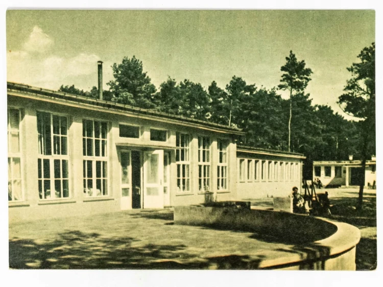 USTKA - OŚRODEK WCZASÓW LETNICH ENERGETYKI DOLNOŚLĄSKIEJ LATA 60. / 70. PRL