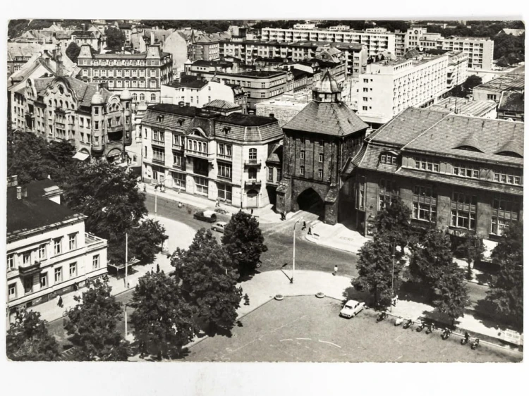 SŁUPSK - NOWA BRAMA PRZY PLACU ZWYCIĘSTWA 1966 PRL