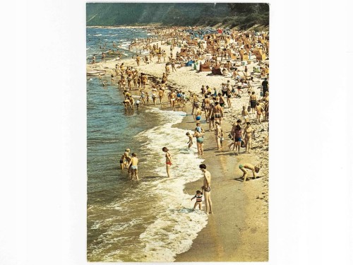MIĘDZYZDROJE - PLAŻA Z WCZASOWICZAMI 1983 PRL
