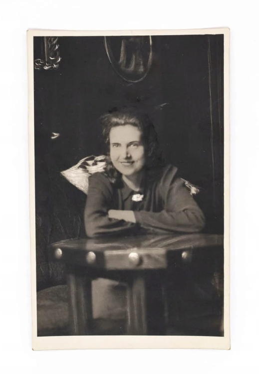 STARA FOTOGRAFIA - MŁODA KOBIETA, GRUDZIĄDZ 1939