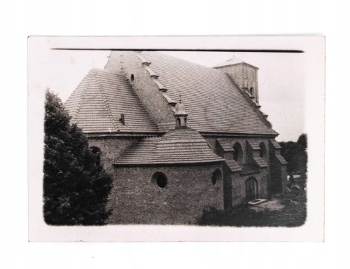 STARA FOTOGRAFIA - KOŚCIÓŁ, POLSKA l. 40/50