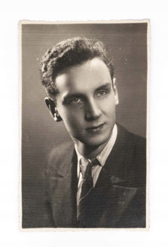 STARA FOTOGRAFIA - MĘŻCZYZNA, FOTO EUGEN DAHLWITZ, GRUDZIĄDZ 1942