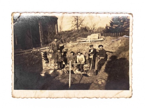 STARA FOTOGRAFIA - BUDOWA DOMU, POZNAŃ l. 40/50