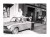 STARA FOTOGRAFIA - STARE AUTO PEUGEOT 204 W MIEŚCIE l. 60