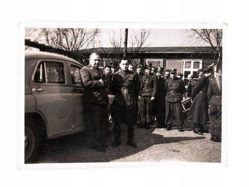 STARA FOTOGRAFIA - ŻOŁNIERZE LWP, STARE AUTO l. 40/50