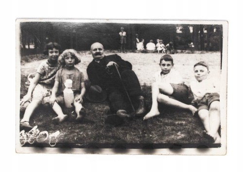 STARA FOTOGRAFIA - DZIECI PRZY LESIE, GRUDZIĄDZ 1931