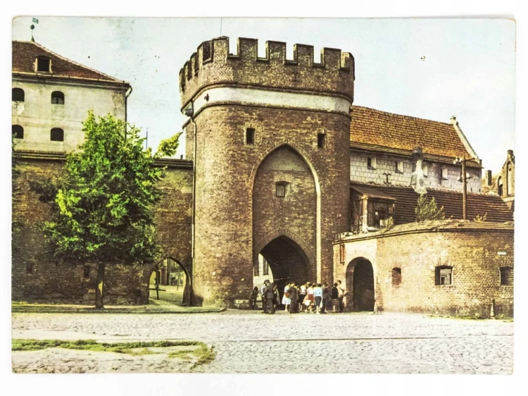 TORUŃ - BRAMA MOSTOWA LATA 60. / 70. PRL