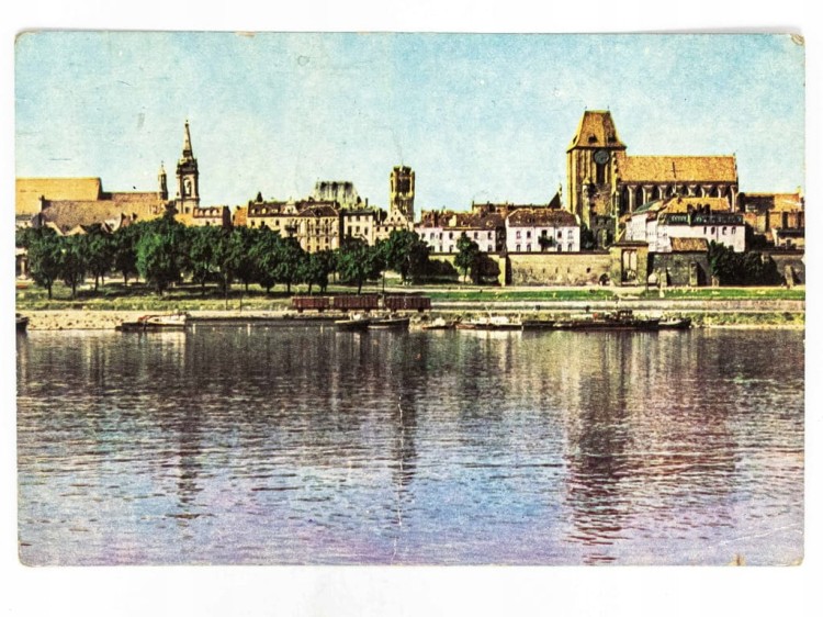 TORUŃ - PANORAMA OD STRONY WISŁY Z BAZYLIKĄ KATEDRALNĄ W TLE 1967 PRL