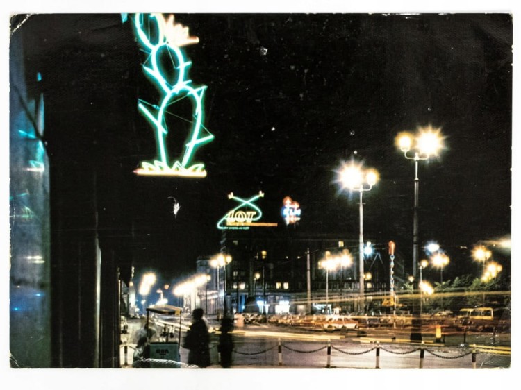 WARSZAWA - PLAC KONSTYTUCJI NOCĄ 1966 PRL